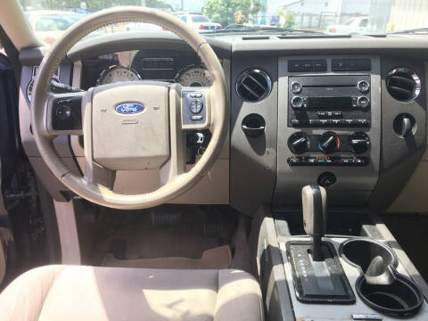 2013 Ford Expedition XLT