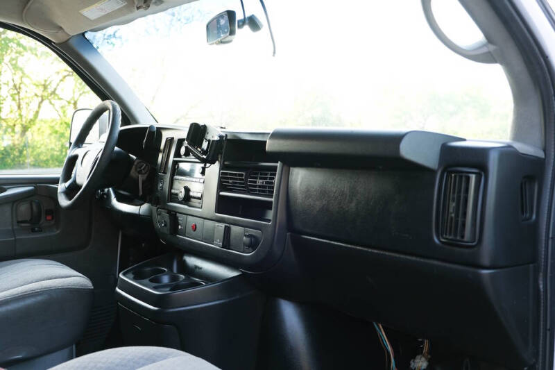 2015 Chevrolet Express 2500