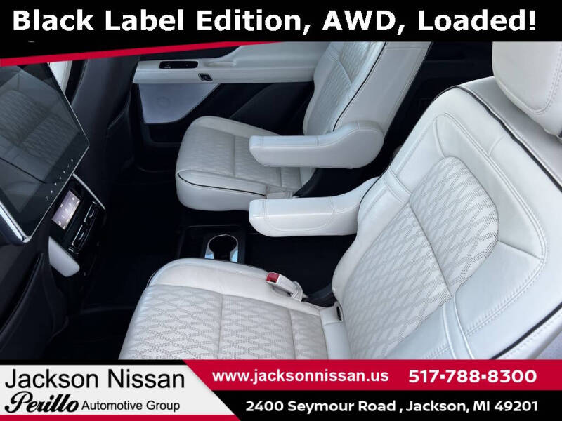 2023 Lincoln Aviator Black Label