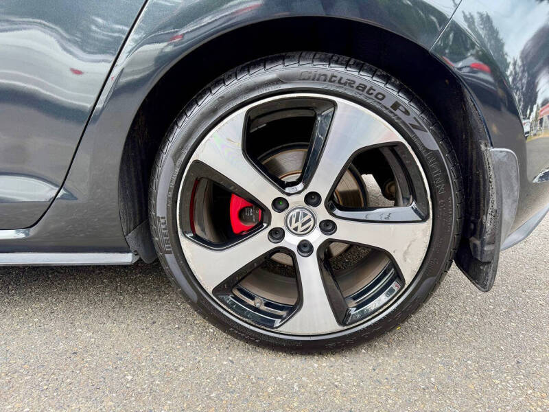2015 Volkswagen Golf GTI S