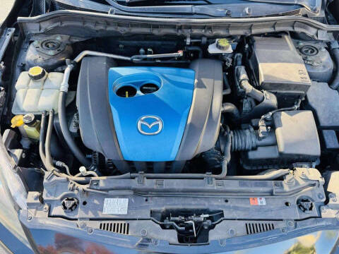 2013 Mazda MAZDA3 i Touring