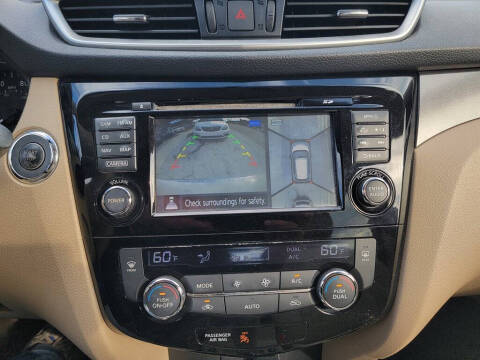 2015 Nissan Rogue SV