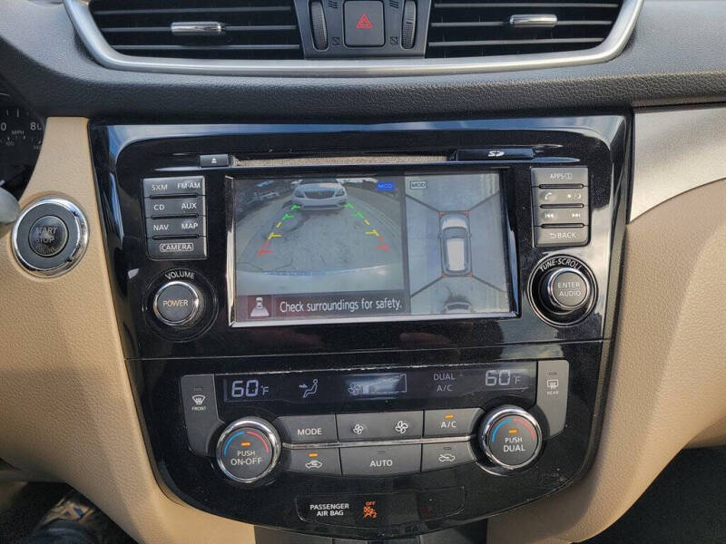 2015 Nissan Rogue SV