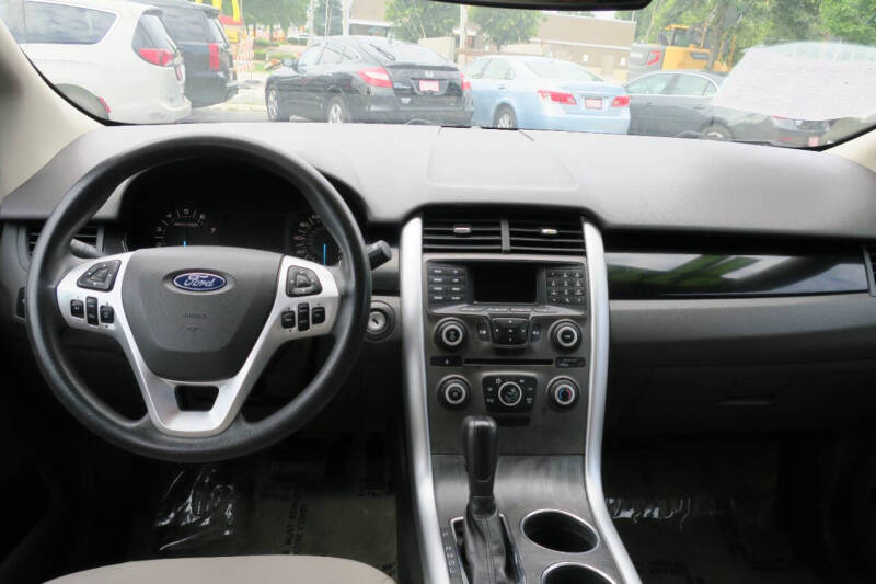 2011 Ford Edge SE