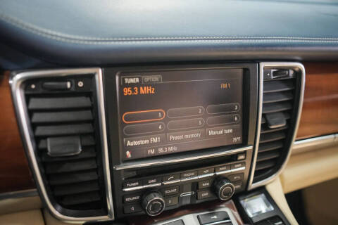 2011 Porsche Panamera