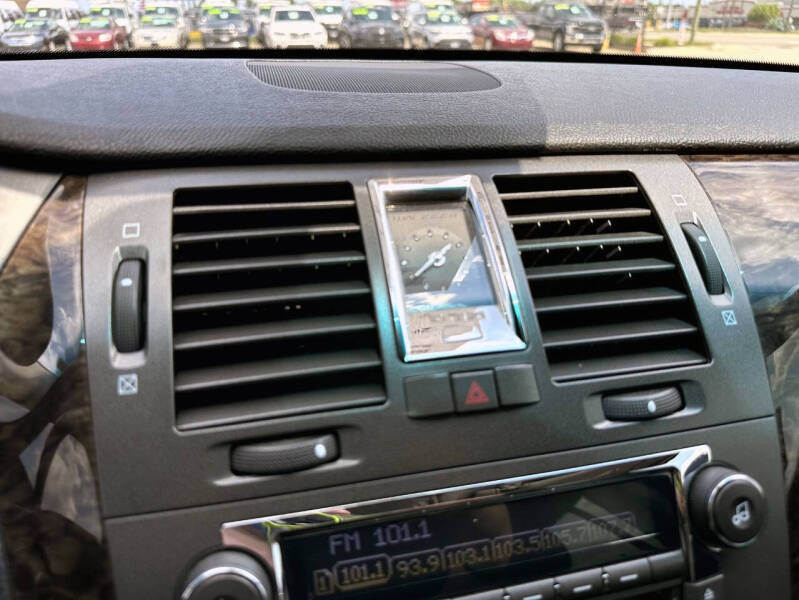 2010 Cadillac DTS Pro Coachbuilder Limo