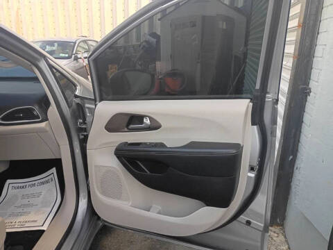 2021 Chrysler Voyager LXi