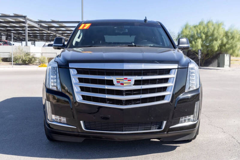 2017 Cadillac Escalade Luxury