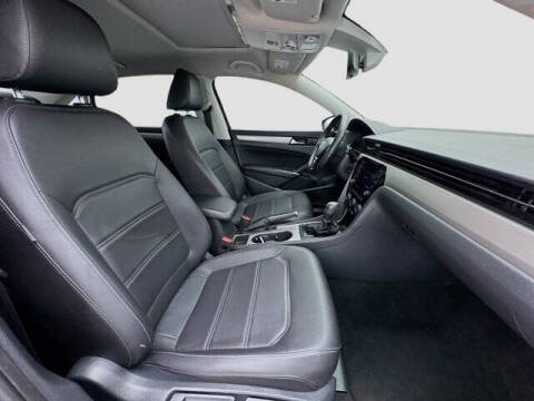 2022 Volkswagen Passat SE