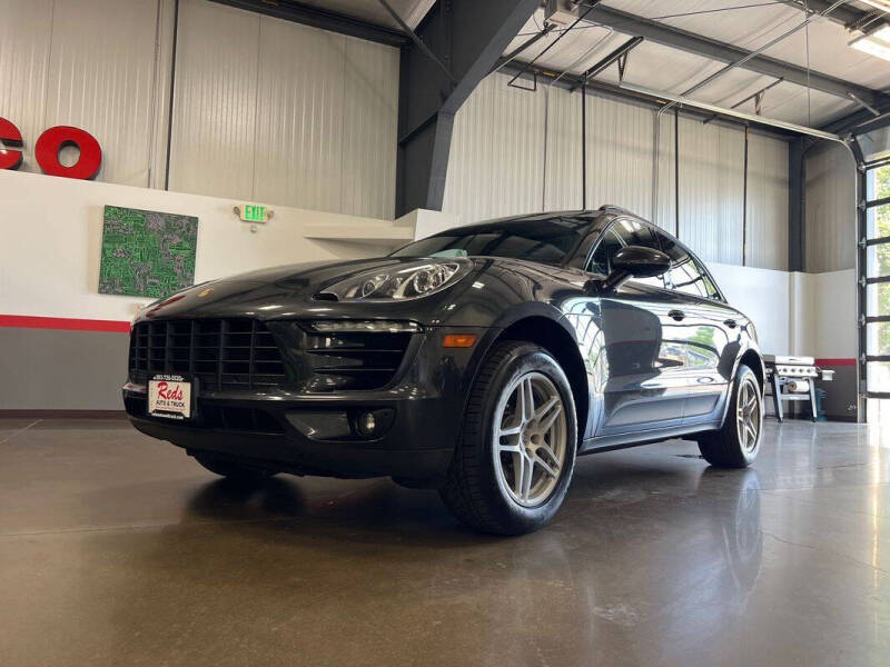 2017 Porsche Macan