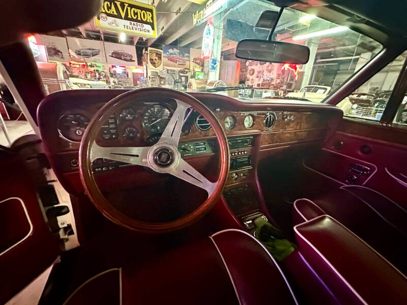 1989 Rolls-Royce Corniche