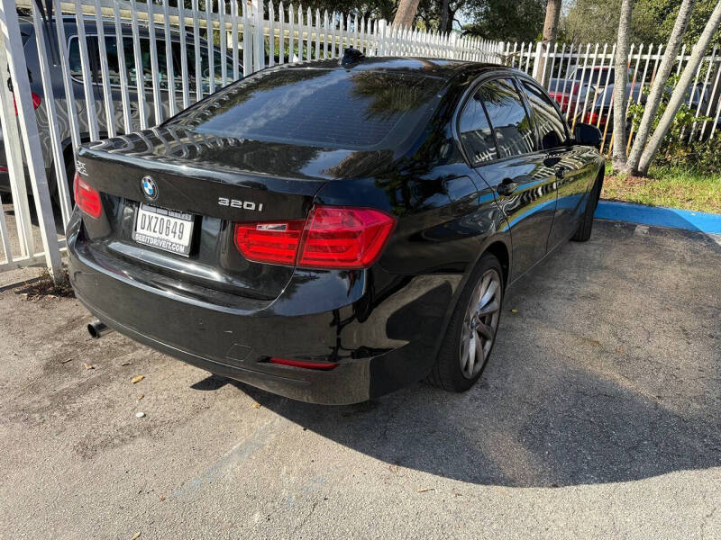 2015 BMW 3 Series 320i xDrive
