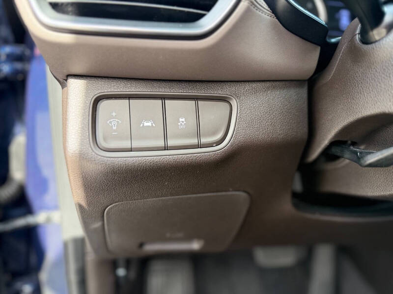 2020 Hyundai Santa Fe SE
