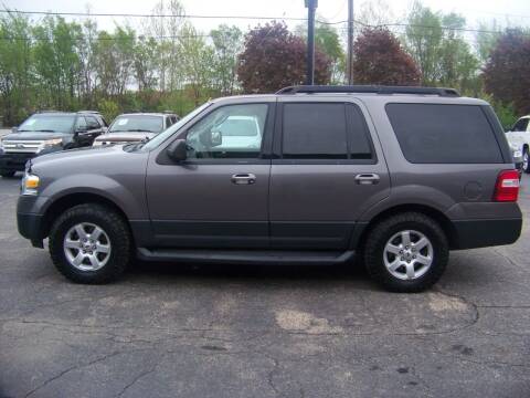 2011 Ford Expedition for sale at C and L Auto Sales Inc. in Decatur IL