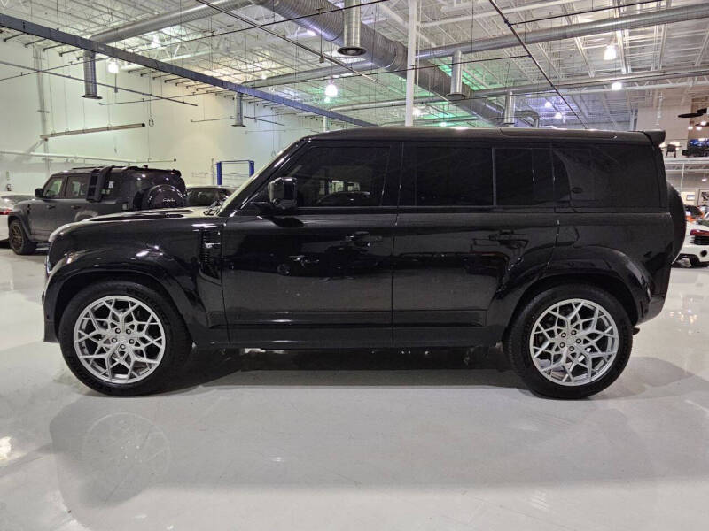 2024 Land Rover Defender 110