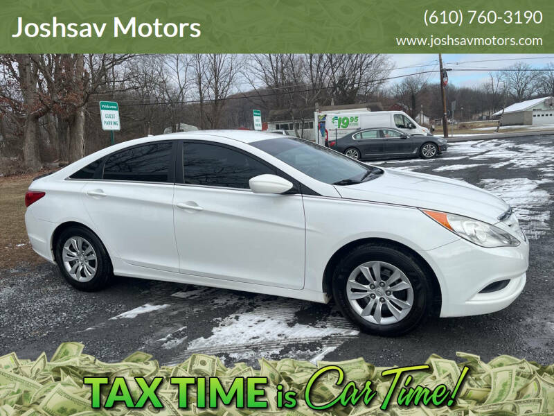 2013 Hyundai Sonata for sale at Joshsav Motors in Walnutport PA