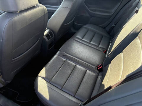 2008 Volkswagen Jetta SE PZEV