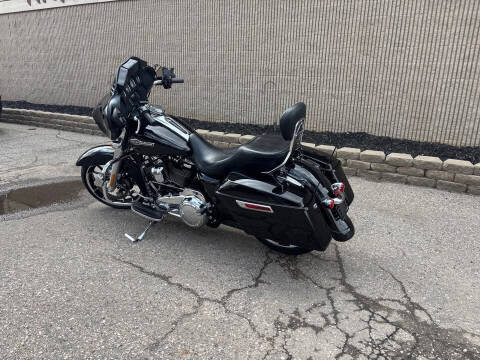 2021 Harley-Davidson Street Glide