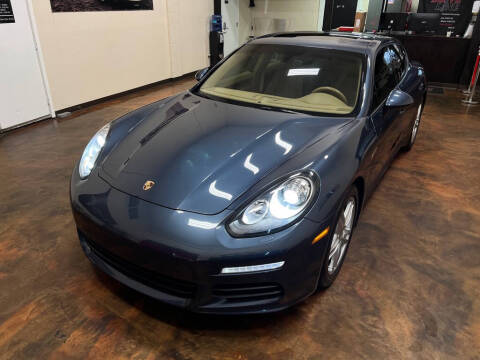 2014 Porsche Panamera