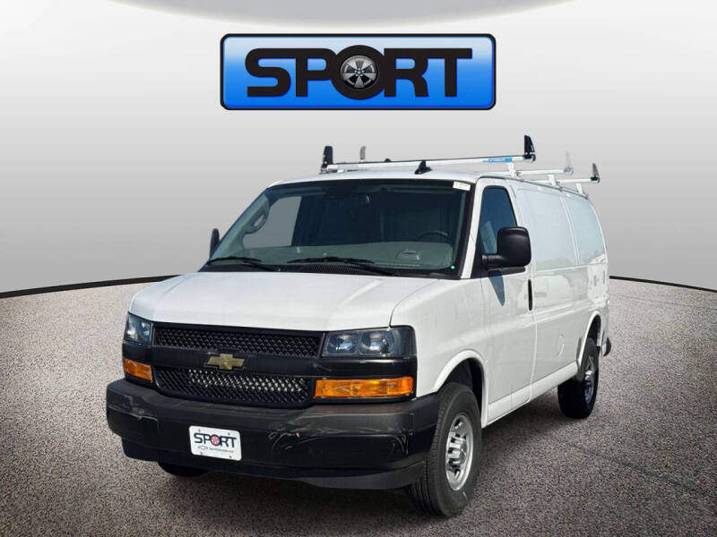 2025 Chevrolet Express 3500