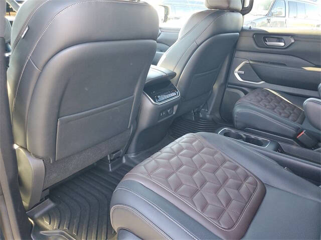 2025 Nissan Armada Platinum Reserve