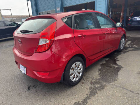 2015 Hyundai Accent GS