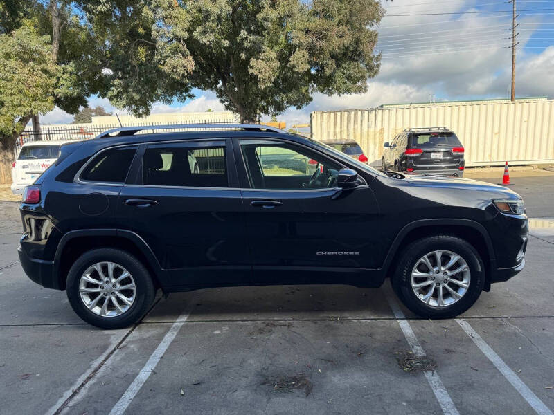 2019 Jeep Cherokee Latitude