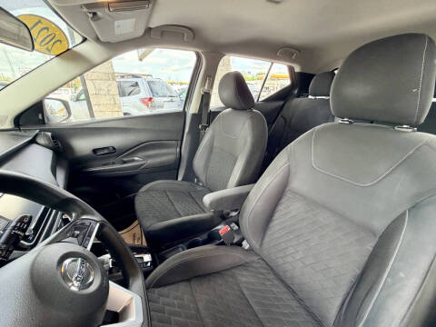 2021 Nissan Kicks S