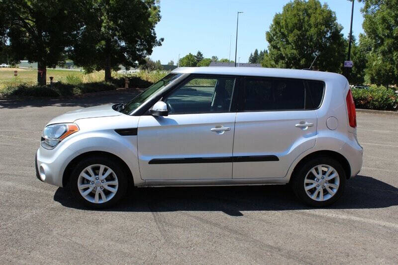 2012 Kia Soul +
