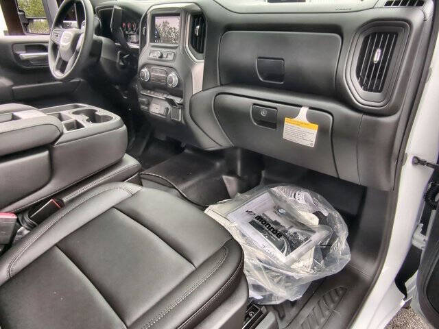 2026 GMC Sierra 3500HD CC