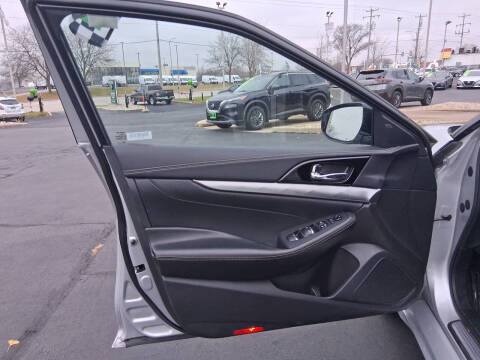 2023 Nissan Maxima 3.5 SV