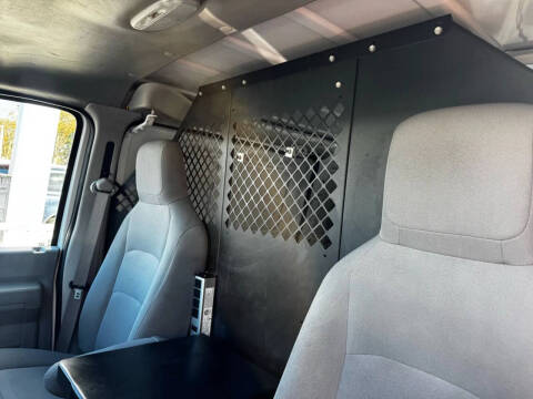2013 Ford E-Series E-150