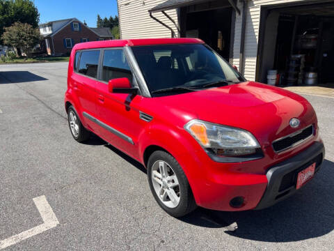 2010 Kia Soul +