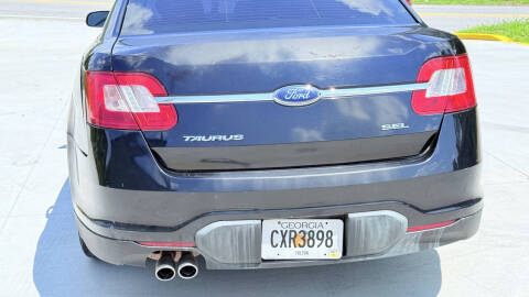 2011 Ford Taurus SEL