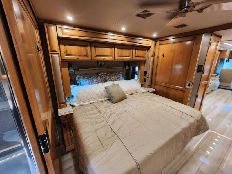 2019 Tiffin PHAETON 40 ih XSH