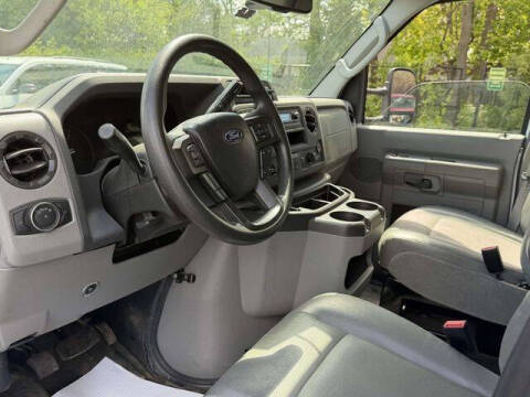 2023 Ford E-Series