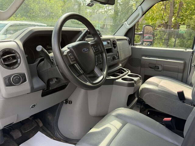 2023 Ford E-Series