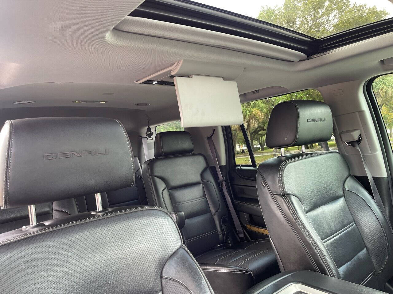 2016 GMC Yukon  - $27,985