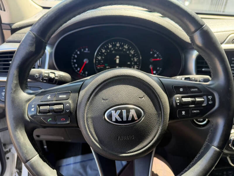 2018 Kia Sorento EX V6