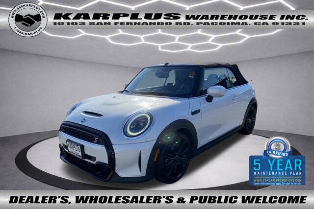 2024 MINI Convertible S's photo