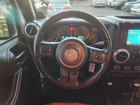 2013 Jeep Wrangler Unlimited Sahara