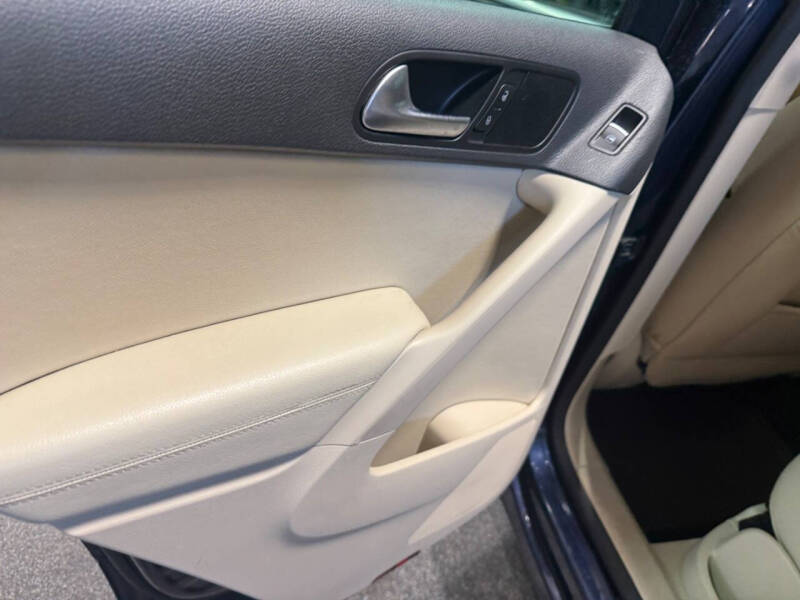 2013 Volkswagen Tiguan SE 4Motion