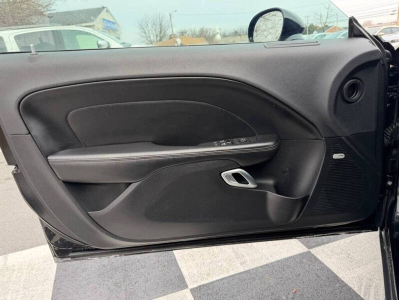 2015 Dodge Challenger R/T Scat Pack