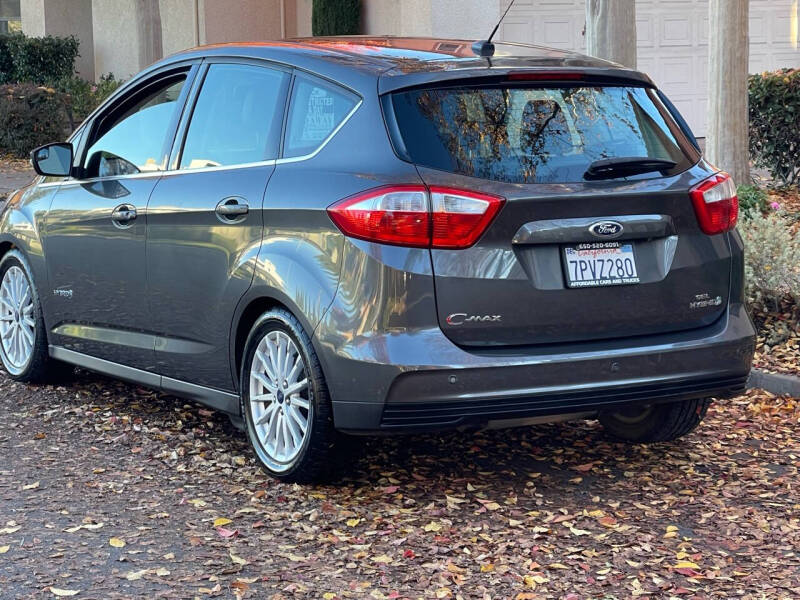 2016 Ford C-Max SEL photo 8