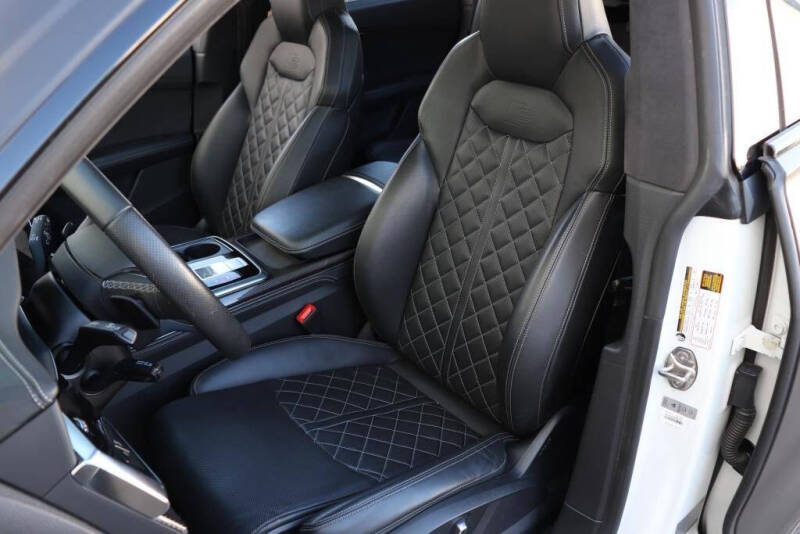 2023 Audi SQ8 4.0T quattro Prestige