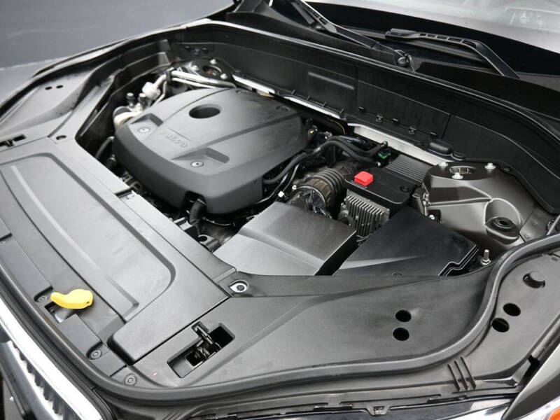 2021 Volvo XC90 T6 Inscription 6-Passenger