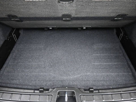 2021 Volvo XC40 T5 Momentum