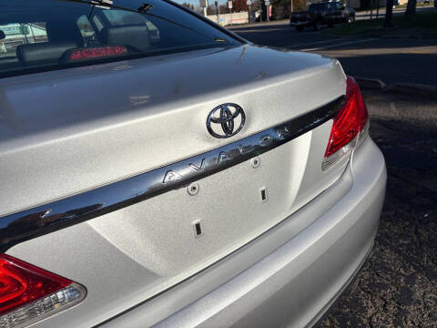 2011 Toyota Avalon Limited