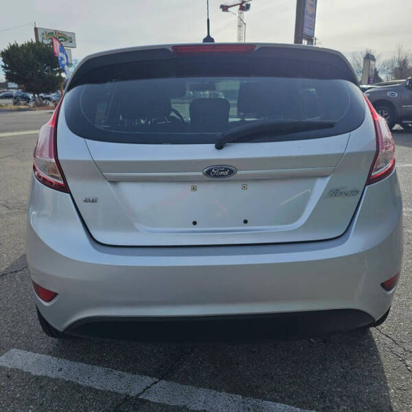 2017 Ford Fiesta SE