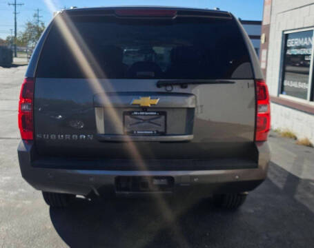 2014 Chevrolet Suburban LT